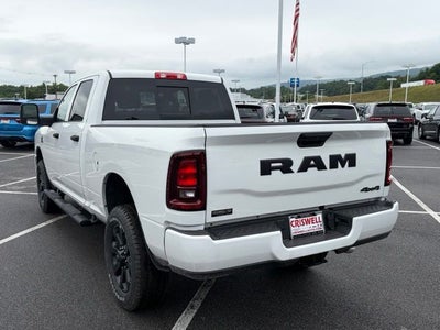 2026 RAM Ram 2500 RAM 2500 BLACK EXPRESS CREW CAB 4X4 6'4' BOX