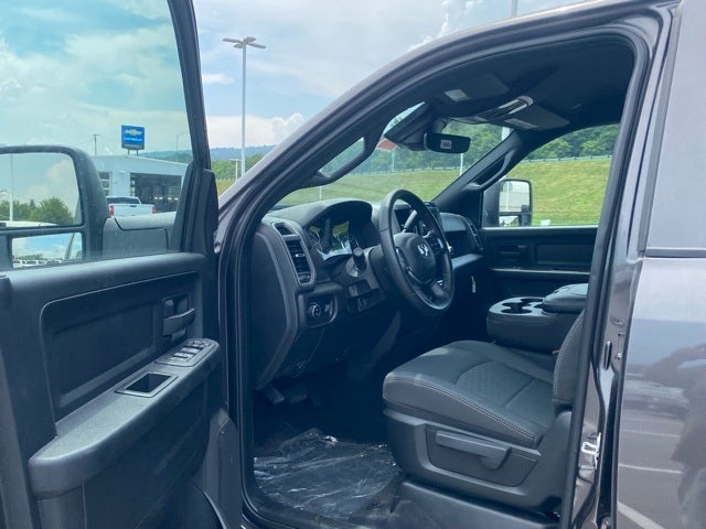 2025 RAM Ram 2500 RAM 2500 TRADESMAN CREW CAB 4X4 6'4' BOX