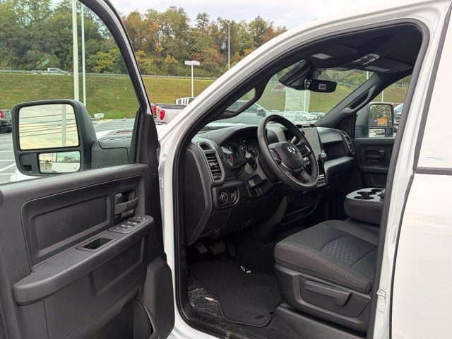 2027 RAM Ram 2500 RAM 2500 BLACK EXPRESS CREW CAB 4X4 6'4' BOX