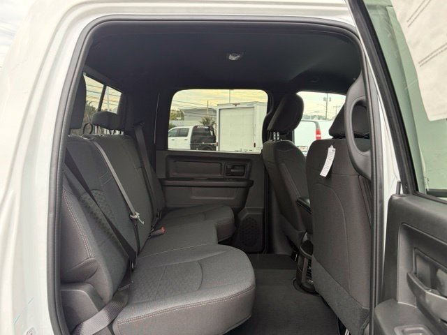 2027 RAM Ram 2500 RAM 2500 BLACK EXPRESS CREW CAB 4X4 6'4' BOX