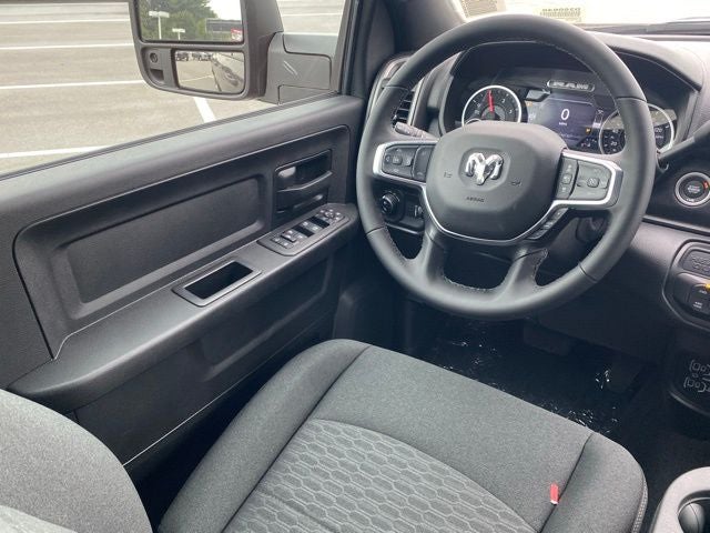 2025 RAM Ram 2500 RAM 2500 TRADESMAN CREW CAB 4X4 6'4' BOX