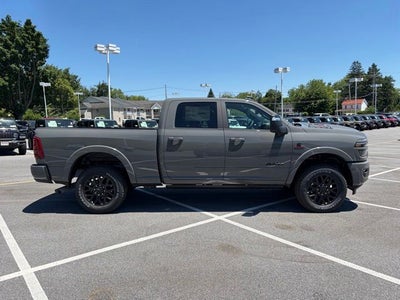 2026 RAM Ram 2500 RAM 2500 LIMITED CREW CAB 4X4 6'4' BOX