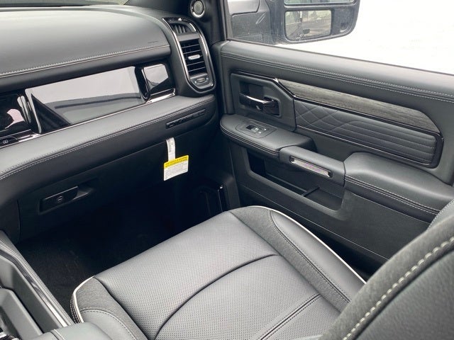 2026 RAM Ram 2500 RAM 2500 LIMITED CREW CAB 4X4 6'4' BOX