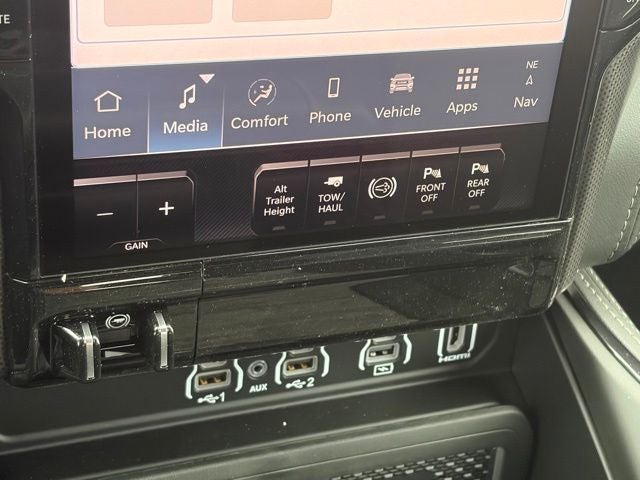 2026 RAM Ram 2500 RAM 2500 LIMITED CREW CAB 4X4 6'4' BOX