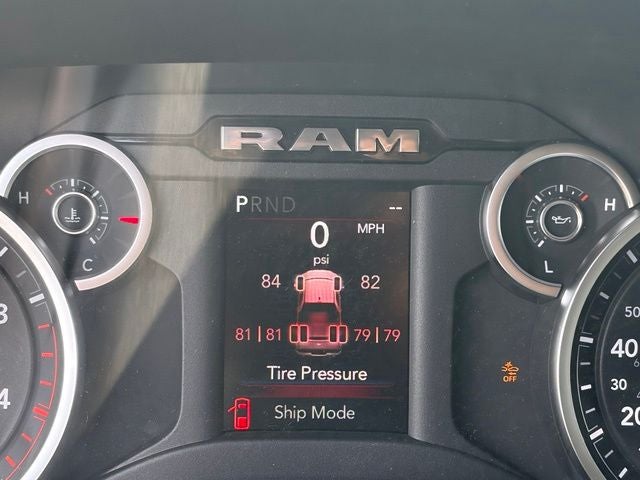 2026 RAM Ram 3500 RAM 3500 TRADESMAN CREW CAB 4X4 8' BOX