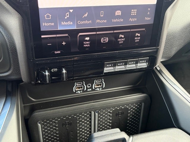 2026 RAM Ram 3500 RAM 3500 LARAMIE CREW CAB 4X4 8' BOX