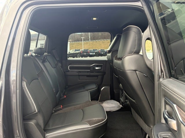 2026 RAM Ram 3500 RAM 3500 LARAMIE CREW CAB 4X4 8' BOX