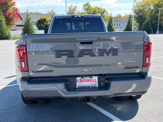 2027 RAM Ram 3500 RAM 3500 LARAMIE CREW CAB 4X4 8' BOX