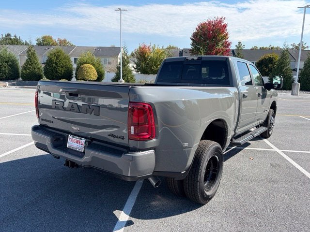 2027 RAM Ram 3500 RAM 3500 LARAMIE CREW CAB 4X4 8' BOX