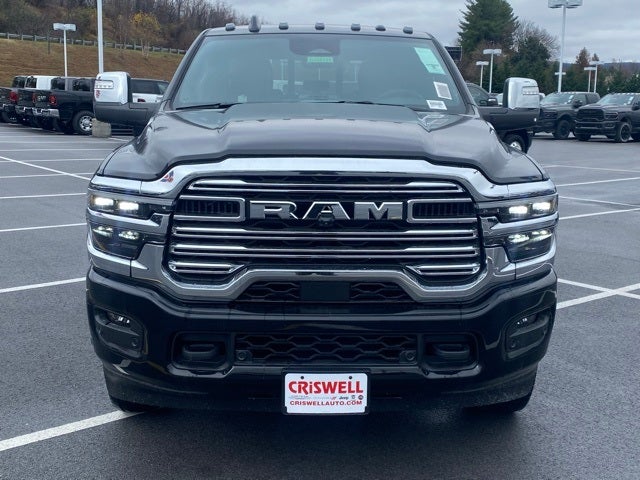 2026 RAM Ram 3500 RAM 3500 LARAMIE CREW CAB 4X4 8' BOX