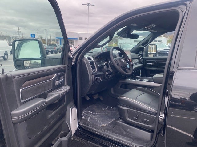 2026 RAM Ram 3500 RAM 3500 LARAMIE CREW CAB 4X4 8' BOX