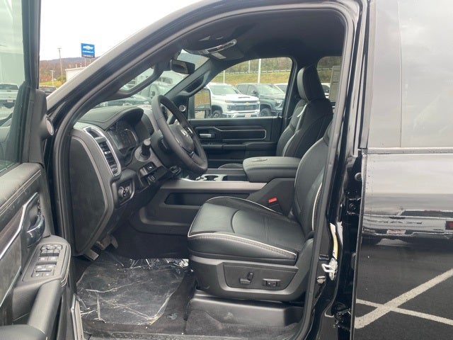 2026 RAM Ram 3500 RAM 3500 LARAMIE CREW CAB 4X4 8' BOX