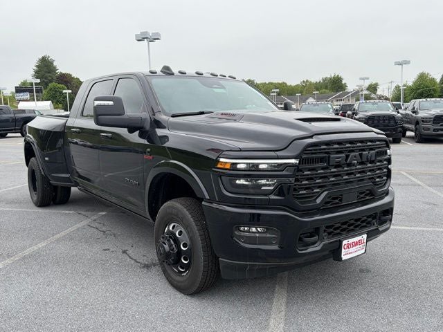 2026 RAM Ram 3500 RAM 3500 LIMITED MEGA CAB 4X4 6'4' BOX