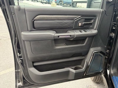 2026 RAM Ram 3500 RAM 3500 LIMITED MEGA CAB 4X4 6'4' BOX