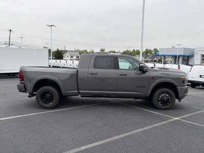 2026 RAM Ram 3500 RAM 3500 LIMITED MEGA CAB 4X4 6'4' BOX