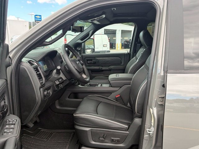 2027 RAM Ram 3500 RAM 3500 LIMITED CREW CAB 4X4 8' BOX
