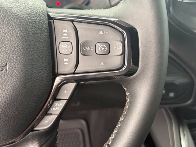 2027 RAM Ram 3500 RAM 3500 LIMITED CREW CAB 4X4 8' BOX