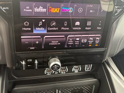 2027 RAM Ram 3500 RAM 3500 LIMITED CREW CAB 4X4 8' BOX