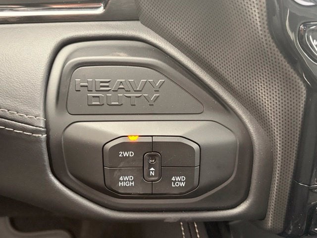 2027 RAM Ram 3500 RAM 3500 LIMITED CREW CAB 4X4 8' BOX