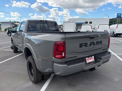 2027 RAM Ram 3500 RAM 3500 LIMITED CREW CAB 4X4 8' BOX