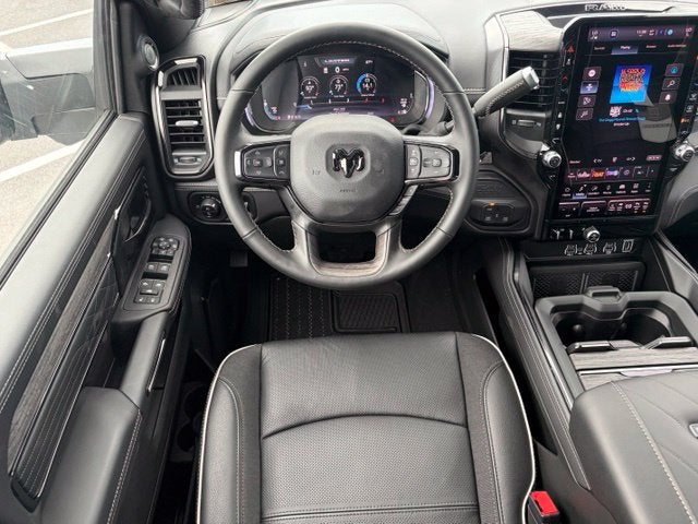 2027 RAM Ram 3500 RAM 3500 LIMITED CREW CAB 4X4 8' BOX