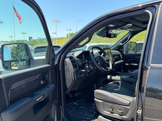 2026 RAM Ram 3500 RAM 3500 LIMITED CREW CAB 4X4 8' BOX