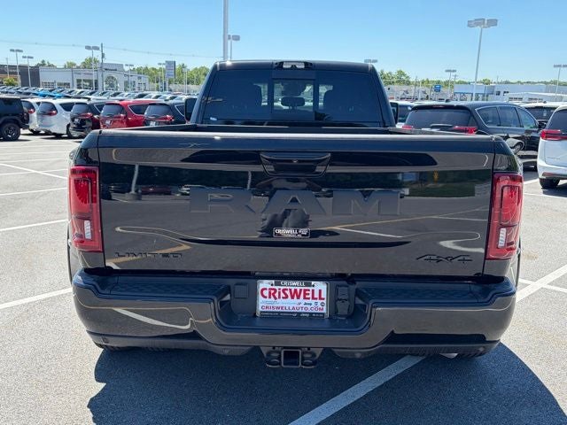 2026 RAM Ram 3500 RAM 3500 LIMITED CREW CAB 4X4 8' BOX