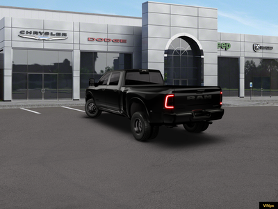 2026 RAM Ram 3500 RAM 3500 LIMITED CREW CAB 4X4 8' BOX