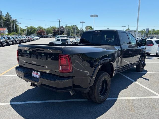 2026 RAM Ram 3500 RAM 3500 LIMITED CREW CAB 4X4 8' BOX