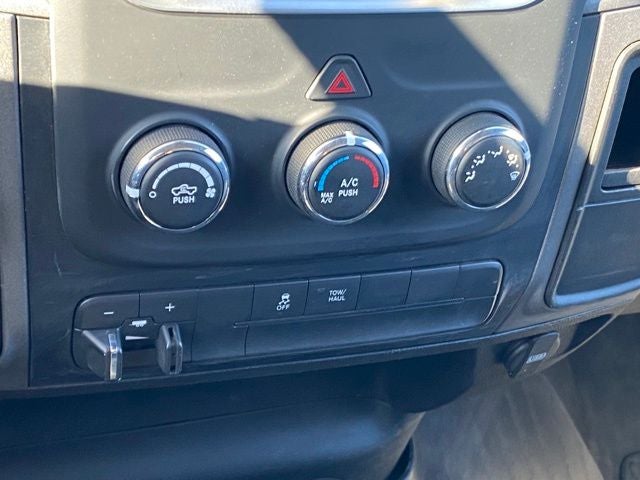 2022 RAM 1500 Classic Tradesman Regular Cab 4x4 6'4' Box