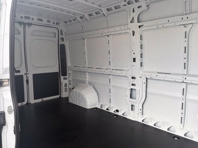 2027 RAM ProMaster Cargo Van Tradesman