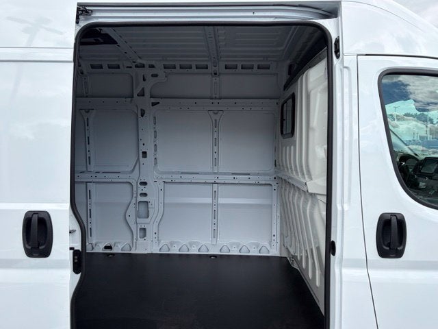 2027 RAM ProMaster Cargo Van Tradesman