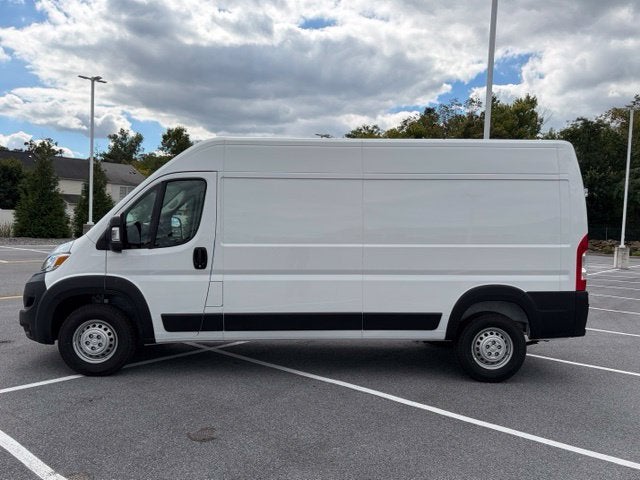 2027 RAM ProMaster Cargo Van Tradesman