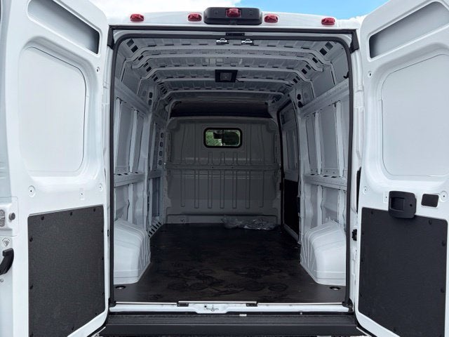 2027 RAM ProMaster Cargo Van Tradesman