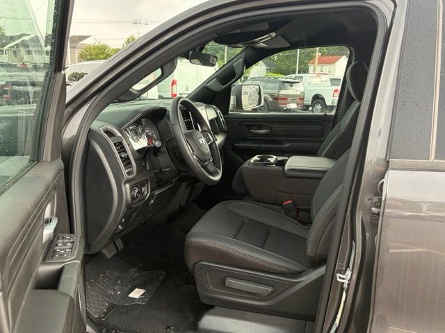2026 RAM Ram 1500 RAM 1500 TRADESMAN CREW CAB 4X4 5'7' BOX