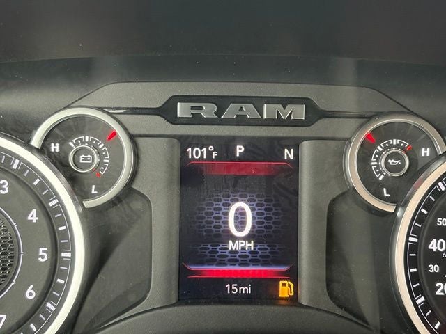 2026 RAM Ram 1500 RAM 1500 TRADESMAN CREW CAB 4X4 5'7' BOX