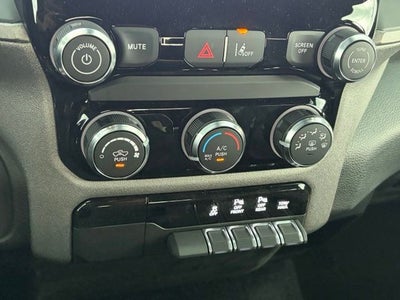 2026 RAM Ram 1500 RAM 1500 TRADESMAN CREW CAB 4X4 5'7' BOX