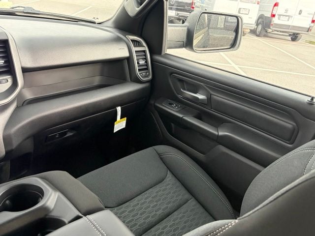 2026 RAM Ram 1500 RAM 1500 TRADESMAN CREW CAB 4X4 5'7' BOX