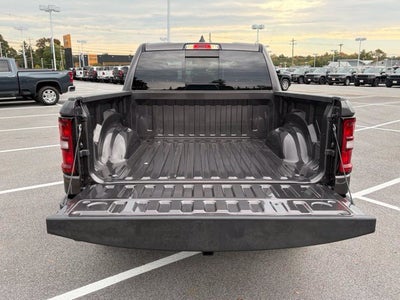 2026 RAM Ram 1500 RAM 1500 TRADESMAN CREW CAB 4X4 5'7' BOX