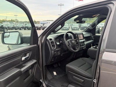 2026 RAM Ram 1500 RAM 1500 TRADESMAN CREW CAB 4X4 5'7' BOX