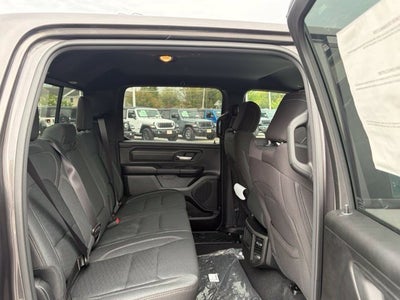 2026 RAM Ram 1500 RAM 1500 TRADESMAN CREW CAB 4X4 5'7' BOX