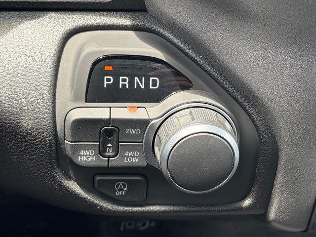 2026 RAM Ram 1500 RAM 1500 TRADESMAN CREW CAB 4X4 5'7' BOX