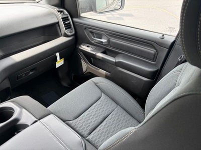 2026 RAM Ram 1500 RAM 1500 TRADESMAN CREW CAB 4X4 5'7' BOX
