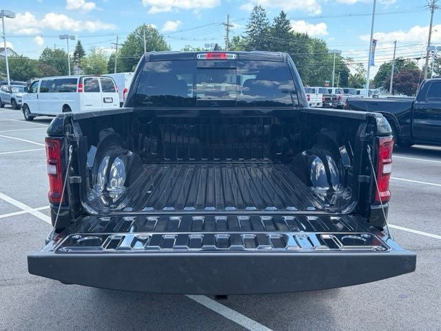 2026 RAM Ram 1500 RAM 1500 TRADESMAN CREW CAB 4X4 5'7' BOX