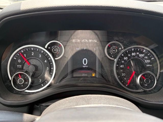 2026 RAM 1500 RAM 1500 BIG HORN CREW CAB 4X4 5'7' BOX