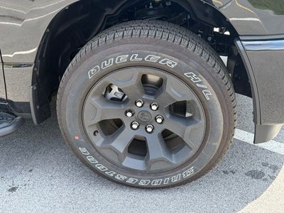 2026 RAM Ram 1500 RAM 1500 EXPRESS CREW CAB 4X4 5'7' BOX