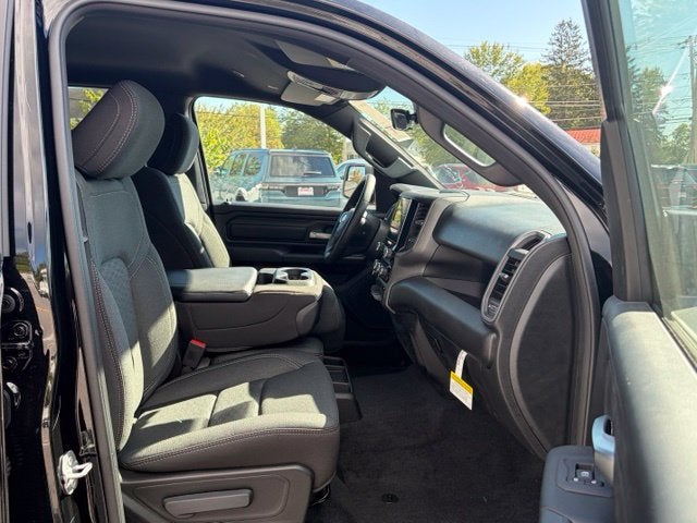2027 RAM Ram 1500 RAM 1500 WARLOCK CREW CAB 4X4 5'7' BOX