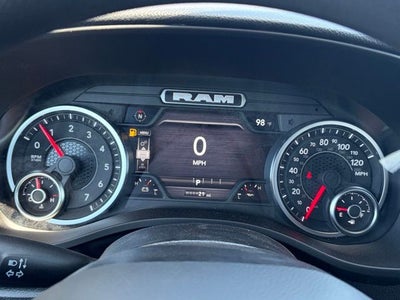 2026 RAM Ram 1500 RAM 1500 EXPRESS CREW CAB 4X4 5'7' BOX