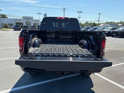 2027 RAM Ram 2500 RAM 2500 BLACK EXPRESS CREW CAB 4X4 6'4' BOX