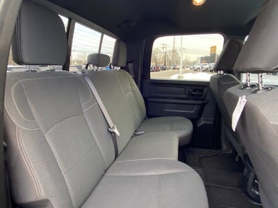 2022 RAM 2500 Tradesman Crew Cab 4x4 6'4' Box